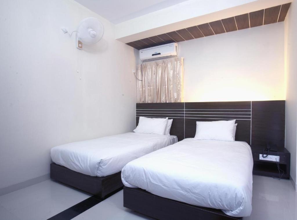 Hotel Holy Gate Sylhet Exterior photo