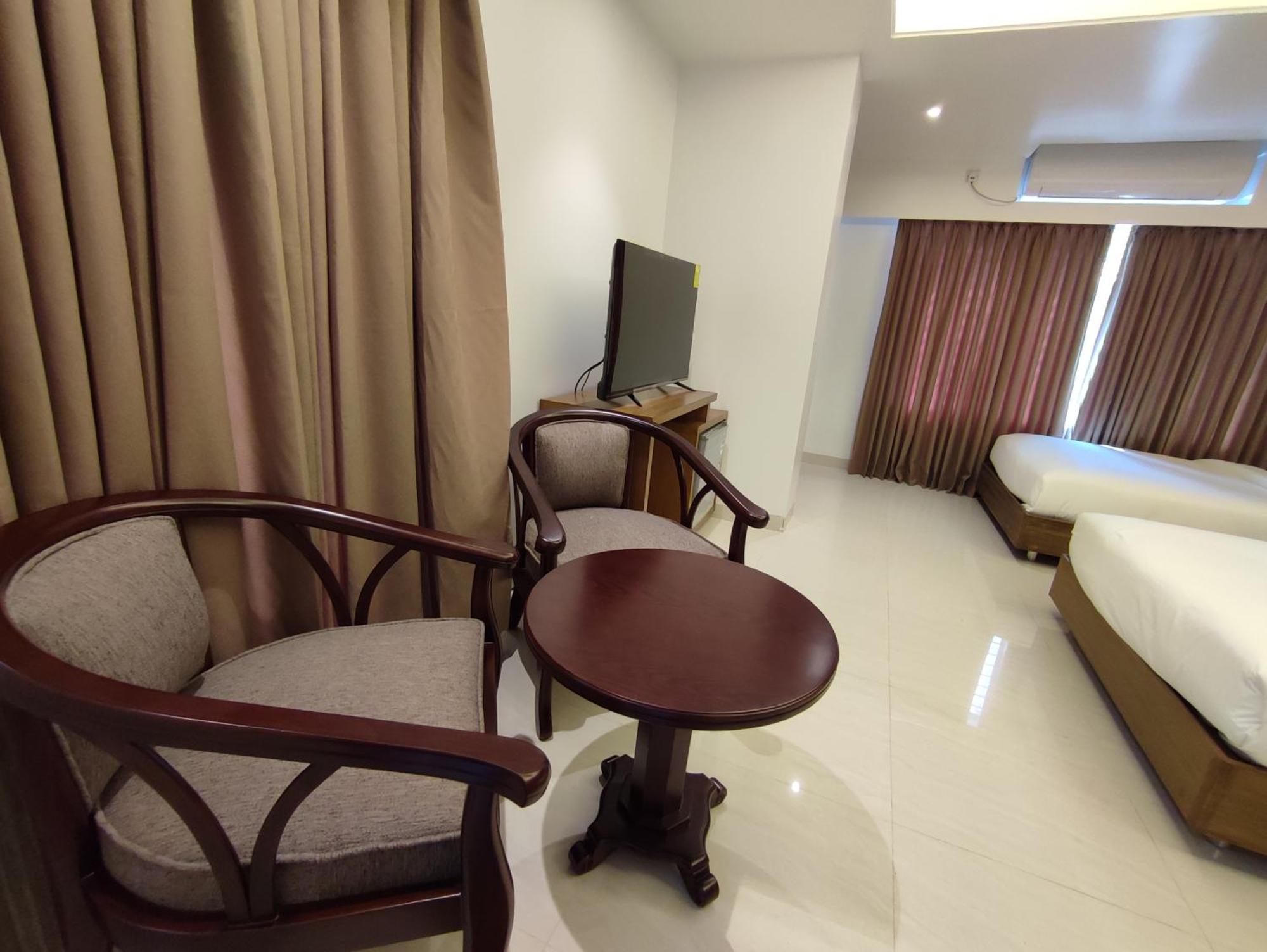 Hotel Holy Gate Sylhet Exterior photo